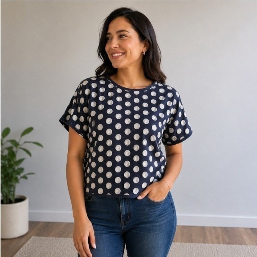 Madewell Navy Embroidered Polka Dot Top Size S 100% Cotton - Picture 2 of 6